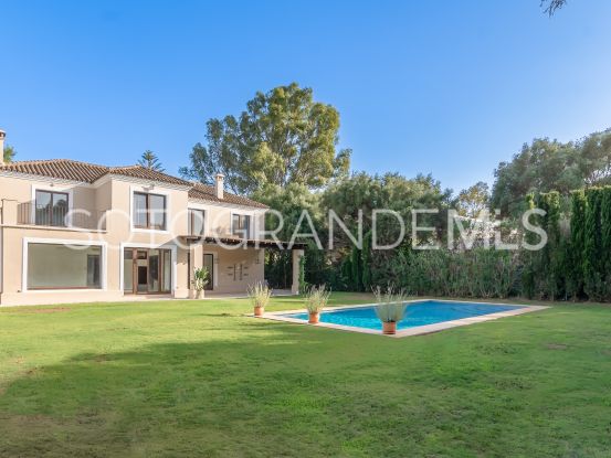Villa with 5 bedrooms for sale in Sotogrande Costa | John Medina Real Estate