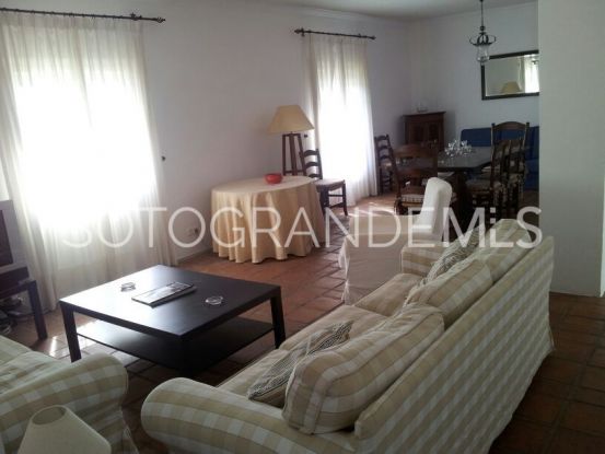 Apartment with 3 bedrooms for sale in Casas Cortijo, Sotogrande Alto | John Medina Real Estate