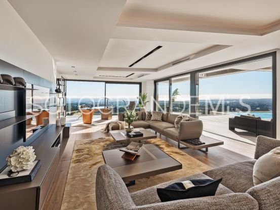 Zona M villa | John Medina Real Estate