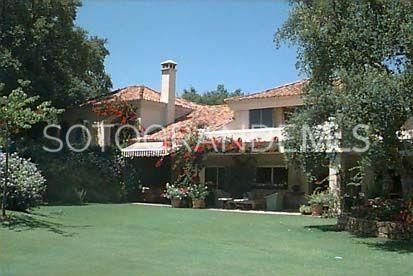 Villa in Los Altos de Valderrama for sale | John Medina Real Estate