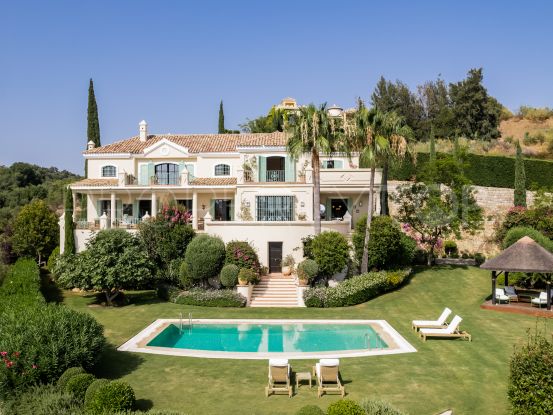 Villa for sale in Marbella Club Golf Resort, Benahavis | DM Properties