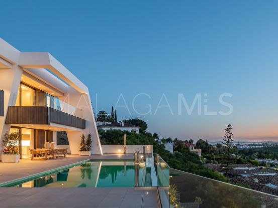 Villa for sale in El Paraiso | DM Properties