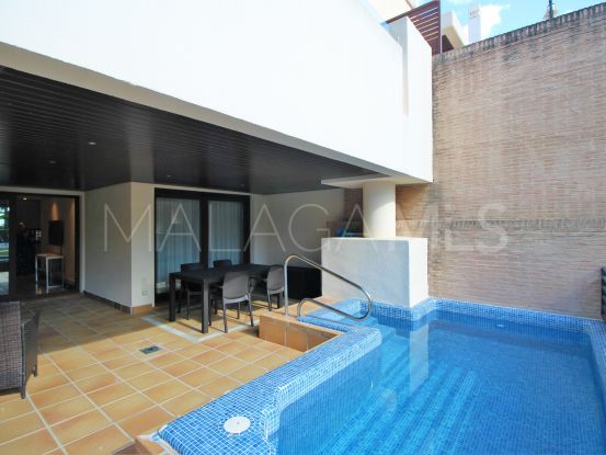 For sale ground floor apartment with 2 bedrooms in Bahia de la Plata, Estepona | DM Properties