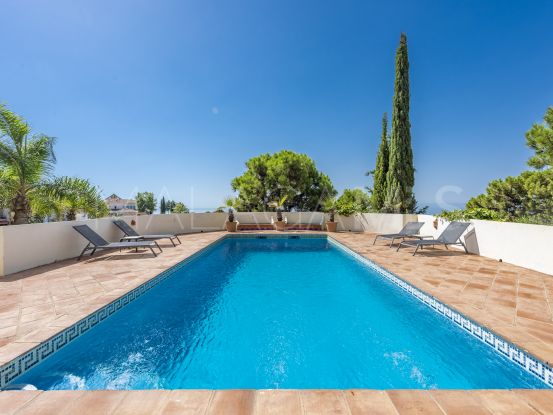 Villa con 6 dormitorios en venta en El Madroñal | DM Properties