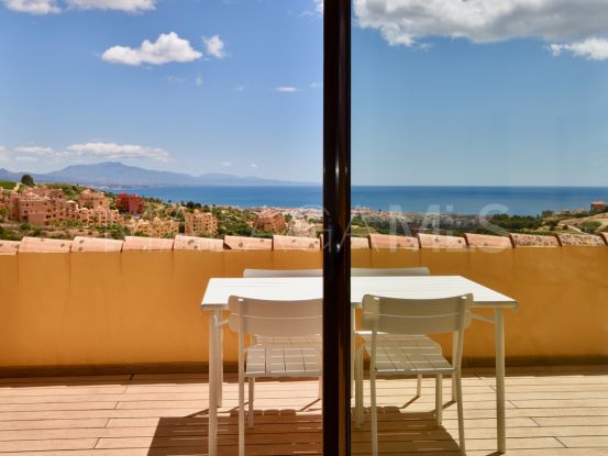 Duquesa Village, Manilva, atico a la venta de 3 dormitorios | Propinvest