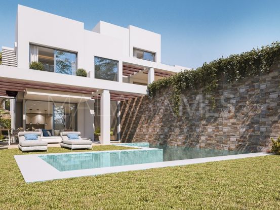 Semi detached villa in Calahonda | Atrium