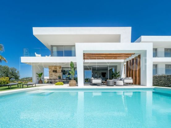 Comprar villa de 4 dormitorios en Marbella | Atrium