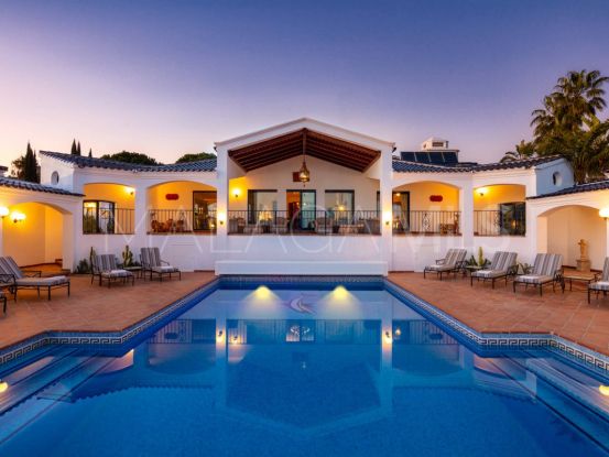 For sale villa in El Madroñal with 9 bedrooms | Alfa Marbella