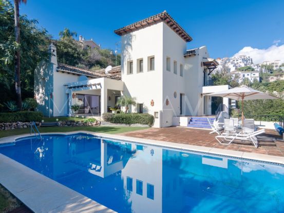 Villa en venta de 3 dormitorios en Los Arqueros, Benahavis | Alfa Marbella