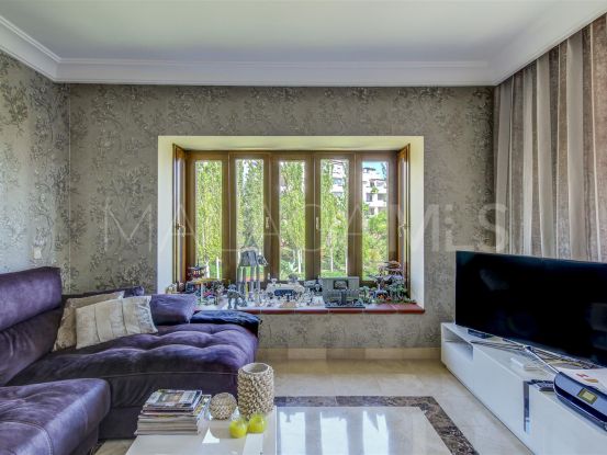 For sale Lomas del Marqués duplex penthouse with 3 bedrooms | PanSpain Group