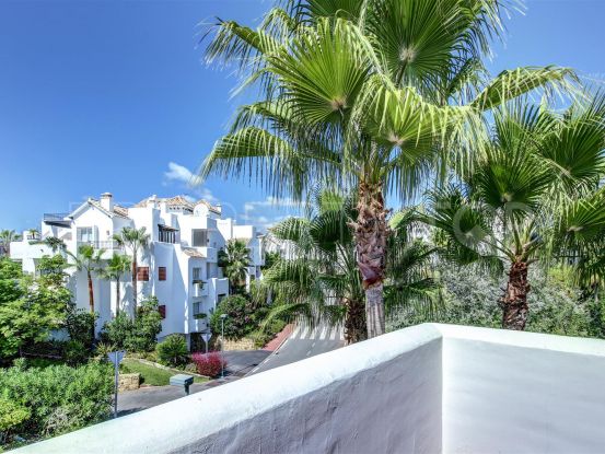 Lomas del Marqués, Benahavis, atico duplex con 3 dormitorios en venta | PanSpain Group