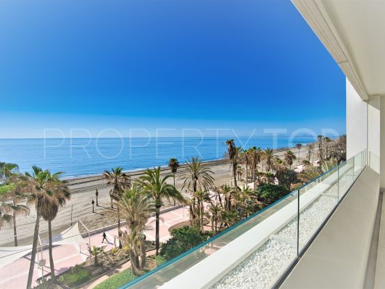 Exclusive home on sea front location, with spacious terraces that meet the requirements of the most demanding of clients.