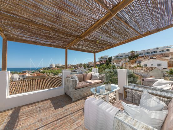 Buy villa with 4 bedrooms in El Castillo, Fuengirola | Michael Moon