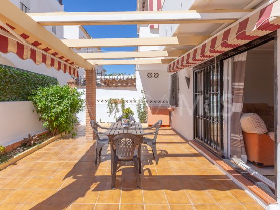 For sale ground floor apartment with 3 bedrooms in Arena Beach, Estepona | Serneholt Estate