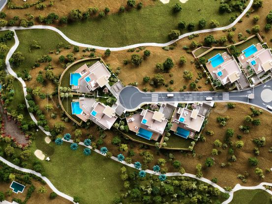 For sale villa with 4 bedrooms in La Resina Golf, Estepona | Serneholt Estate