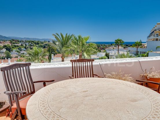 Jardines de Andalucia, Nueva Andalucia, apartamento de 3 dormitorios en venta | Serneholt Estate
