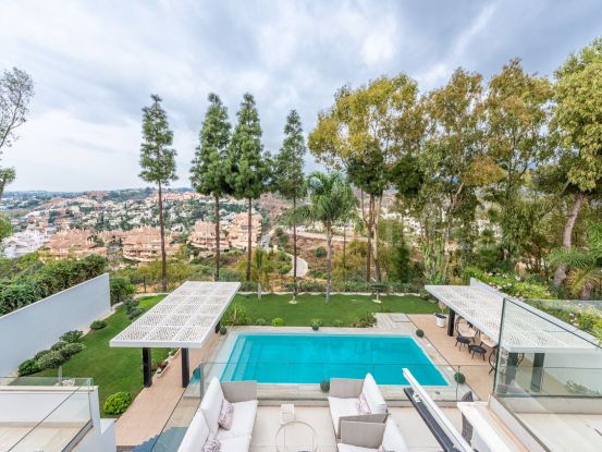 Las Lomas de Nueva Andalucia, villa en venta con 4 dormitorios | Serneholt Estate
