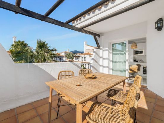 Los Naranjos de Marbella, Nueva Andalucia, atico duplex en venta de 2 dormitorios | Serneholt Estate
