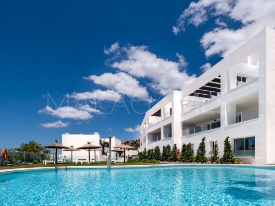 Duplex penthouse with 3 bedrooms for sale in Los Altos de los Monteros, Marbella East | Serneholt Estate