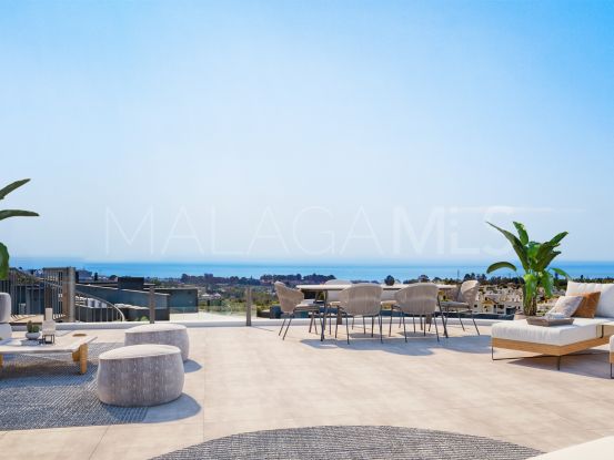 For sale apartment with 2 bedrooms in La Resina Golf, Estepona | Serneholt Estate