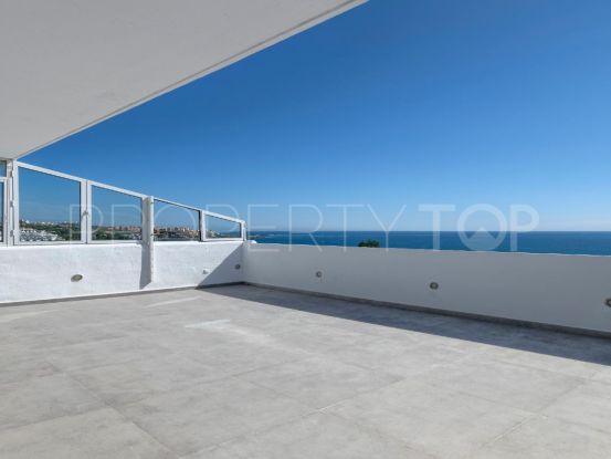 Duplex penthouse with 3 bedrooms for sale in Guadalobon, Estepona | Serneholt Estate