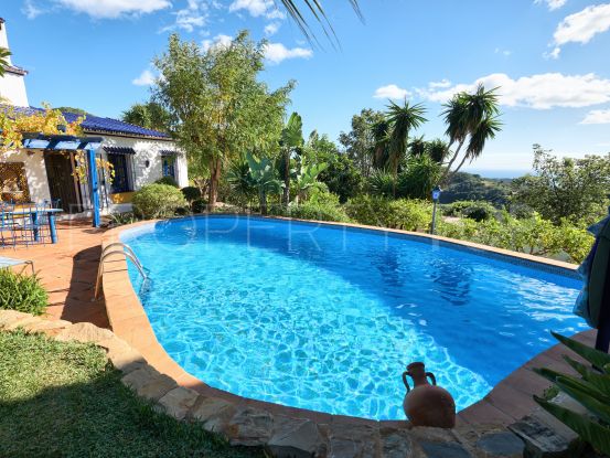 Finca for sale in Los Reales - Sierra Estepona | Serneholt Estate