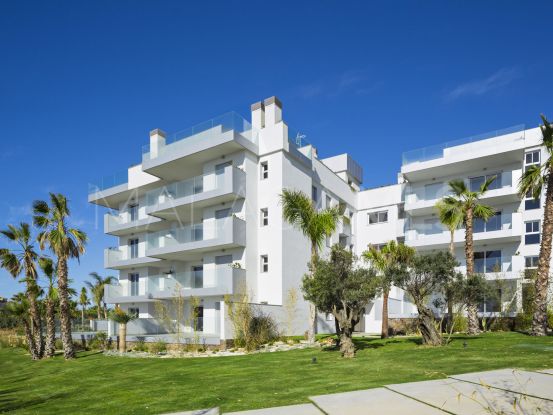 Se vende apartamento planta baja con 4 dormitorios en Playamarina, Mijas Costa | Serneholt Estate