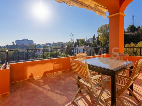 Pareado en venta de 4 dormitorios en Torreblanca, Fuengirola | Serneholt Estate