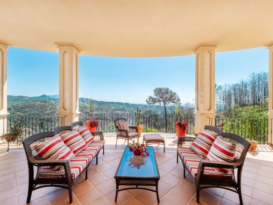 Finca with 7 bedrooms for sale in Forest Hills, Estepona | Edward Partners