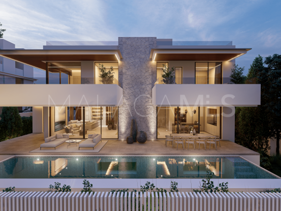 Villa with 6 bedrooms for sale in Cortijo Blanco, San Pedro de Alcantara | Edward Partners