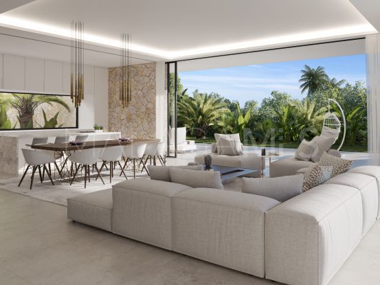 For sale 4 bedrooms villa in Cortijo Blanco, San Pedro de Alcantara | Edward Partners