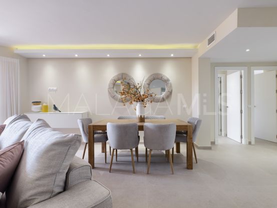 3 bedrooms penthouse in Bermuda Beach | Edward Partners
