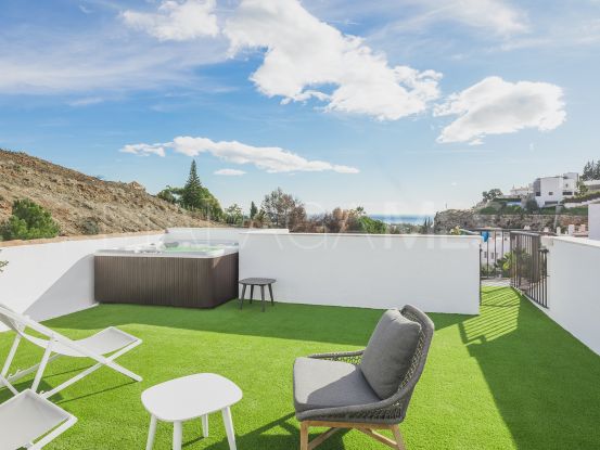Se vende apartamento en New Golden Mile, Estepona | Lucía Pou Properties