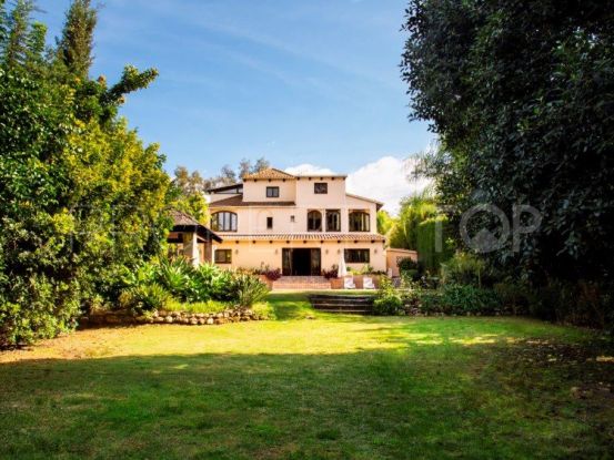 Nueva Andalucia, Marbella, villa en venta con 7 dormitorios | Lucía Pou Properties