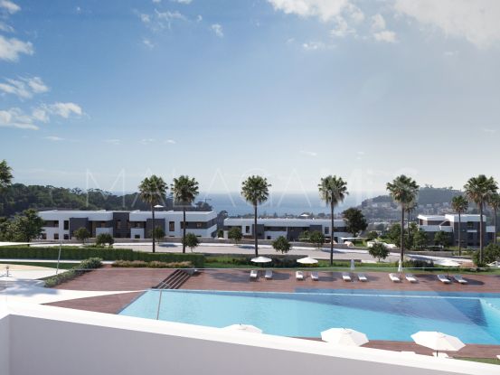 Comprar apartamento en El Limonar de 4 dormitorios | Lucía Pou Properties