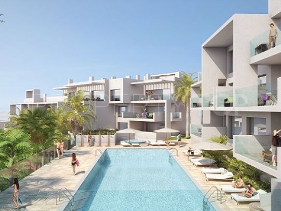 Apartamento de 4 dormitorios en venta en Estepona | Lucía Pou Properties