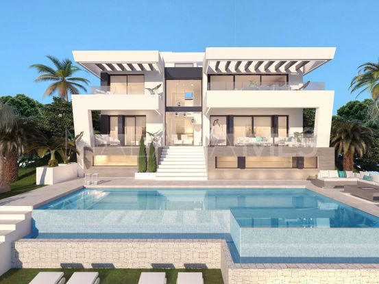 For sale villa with 3 bedrooms in Mijas Costa | Lucía Pou Properties