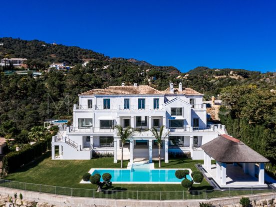 Se vende villa de 5 dormitorios en Ctra. De Ronda, Benahavis | Lucía Pou Properties