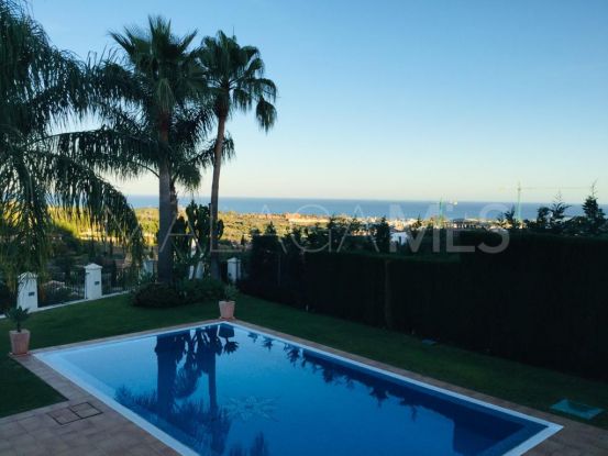 Villa a la venta en New Golden Mile con 7 dormitorios | Lucía Pou Properties