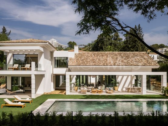 For sale 5 bedrooms villa in El Paraiso, Estepona | Cleox Inversiones
