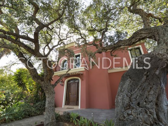 Comprar villa de 5 dormitorios en Zona C, Sotogrande | Noll Sotogrande