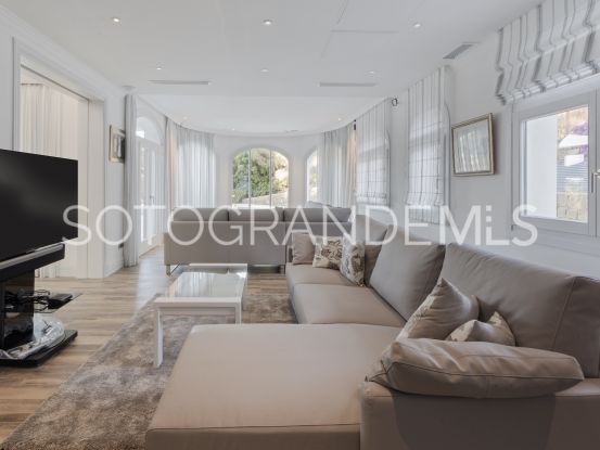 Comprar villa de 7 dormitorios en Zona G, Sotogrande Alto | Noll Sotogrande