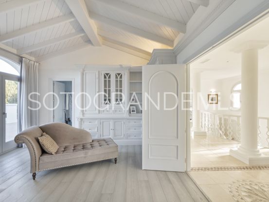 Comprar villa de 7 dormitorios en Zona G, Sotogrande Alto | Noll Sotogrande