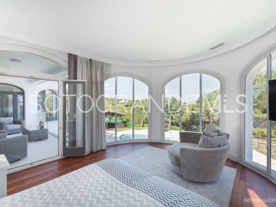 Comprar villa de 7 dormitorios en Zona G, Sotogrande Alto | Noll Sotogrande