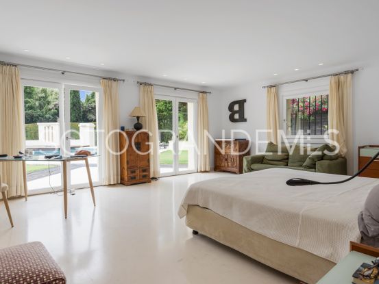 Villa en venta de 7 dormitorios en Reyes y Reinas, Sotogrande Costa | Noll Sotogrande