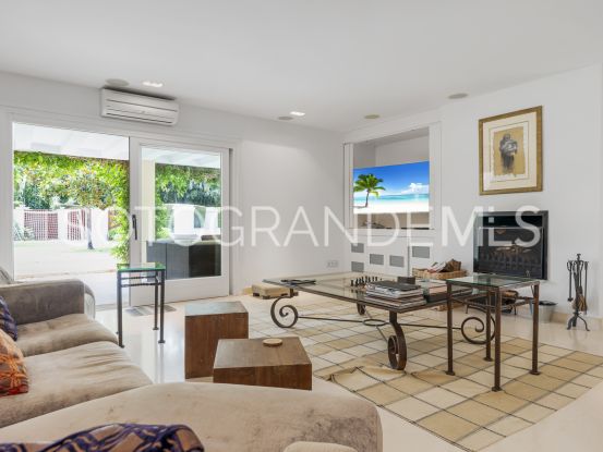 Villa en venta de 7 dormitorios en Reyes y Reinas, Sotogrande Costa | Noll Sotogrande