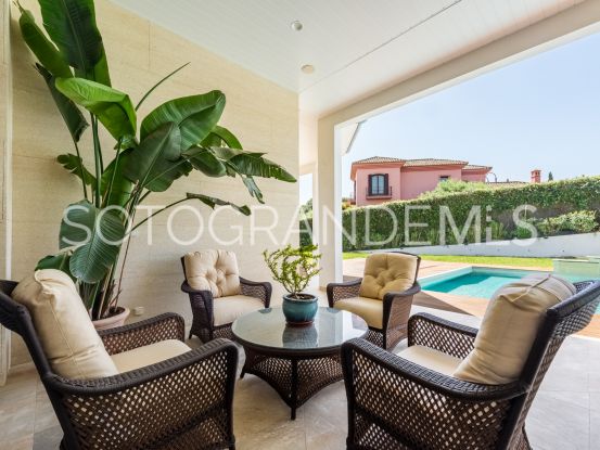For sale villa in Zona G with 4 bedrooms | Noll Sotogrande