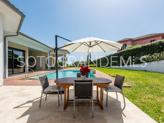 For sale villa in Zona G with 4 bedrooms | Noll Sotogrande