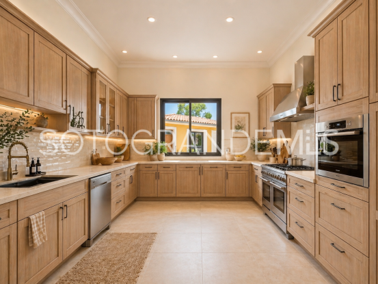 For sale villa in Zona G with 4 bedrooms | Noll Sotogrande