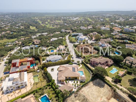 For sale villa in Zona G with 4 bedrooms | Noll Sotogrande